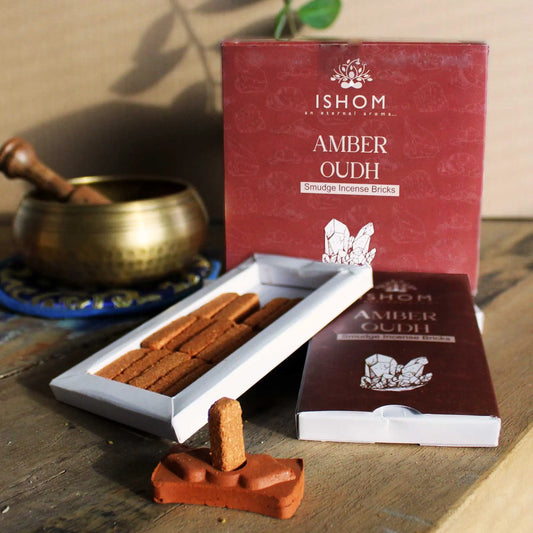 Pack of 15 Natural Incense Smudge Bricks and Burner - Amber Wood Scents & Soaks
