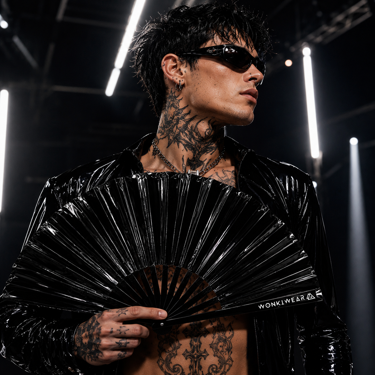 Black Raven XL Festival Fan