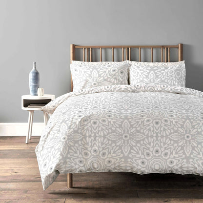 OLIVIA ROCCO Luxury Super Soft Cotton Rich Duvet Sets Easycare Comfortable Bedding Includes Duvet Cover & Pillowcases in Single Double King Size OLIVIA ROCCO